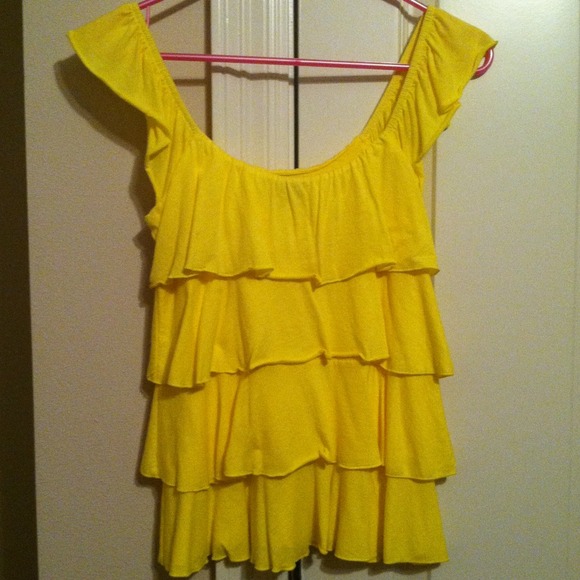 Express ruffle top! - Picture 1 of 1