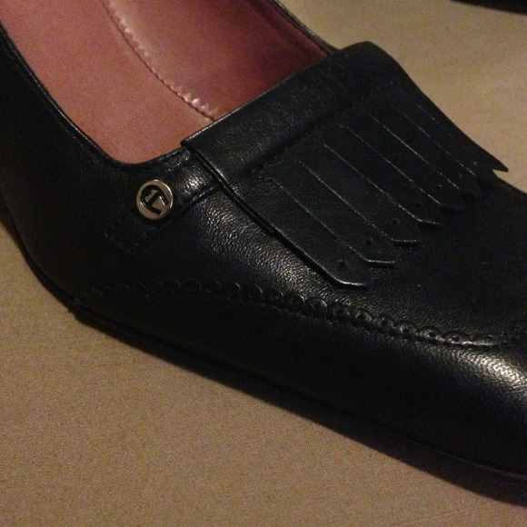 Etienne Aigner Navy Leather Work Shoe • Never Worn - Picture 2 of 4