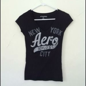 Aéropostale V-neck Tshirt