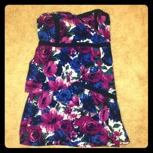 Sexy Urban Outfitters floral strapless dress