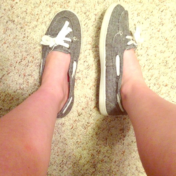 Roxy boat shoes