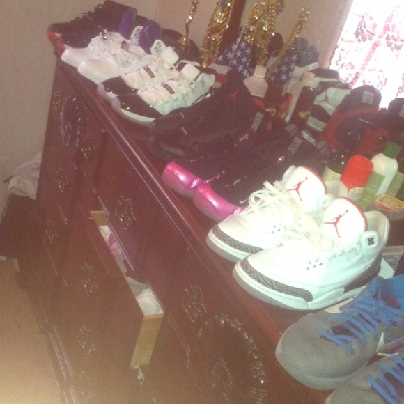 All authentic jordans for trades or for sale