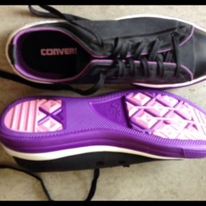 SOLD New black with purple converse