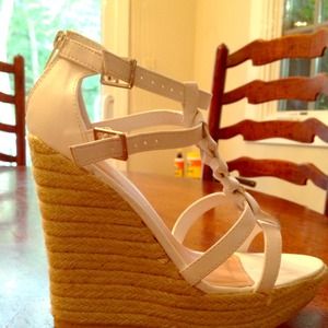 T strap braided wedges