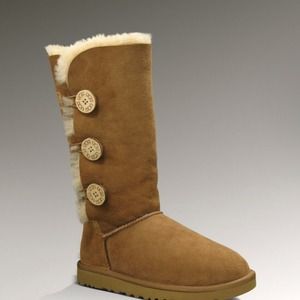 Classic Tall, the Bailey Button Triplet