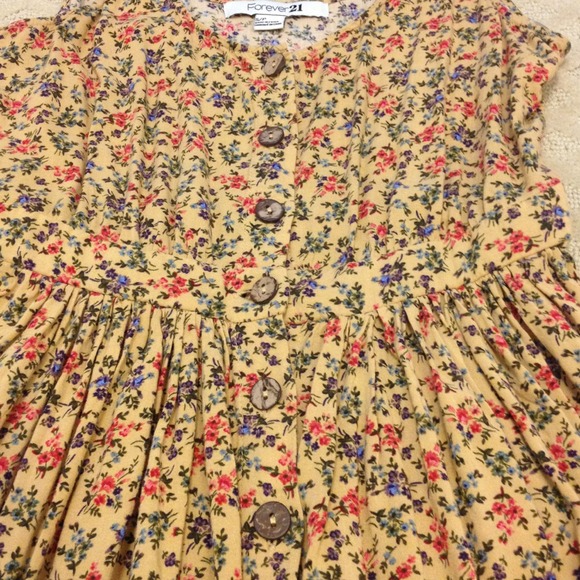 Golden Blonde Floral Dress - Picture 3 of 4