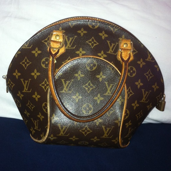 Louis Vuitton handbag!