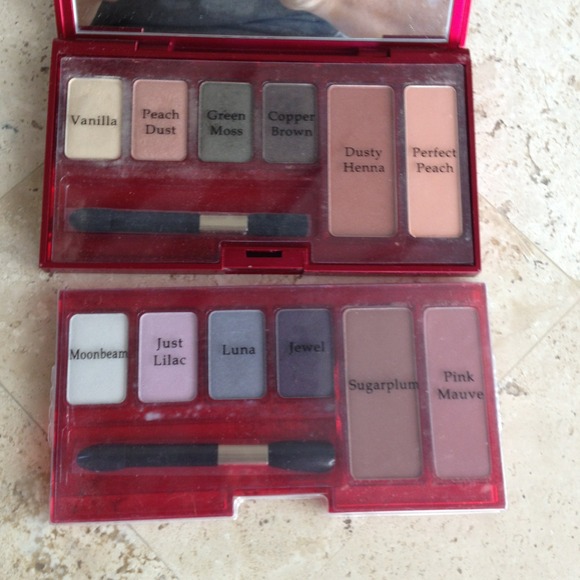 Elizabeth Arden makeup sets (eye/cheek) - Picture 1 of 2