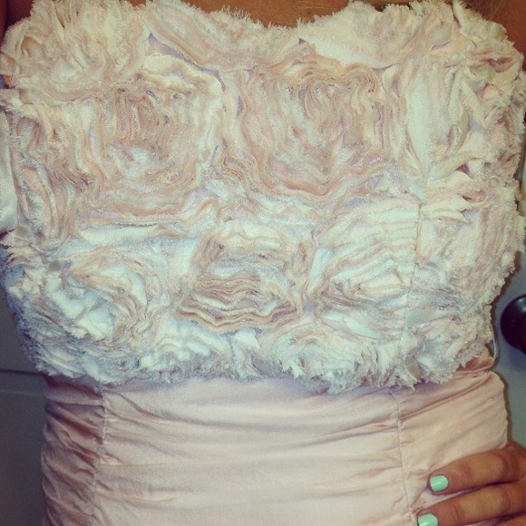 🌟REDUCED!!!🌟BEBE Pink Rose Top! 🎀💕 - Picture 2 of 2