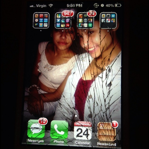 ⛔⛔TRADED⛔⛔ iPhone 4S virgin mobile 16gb