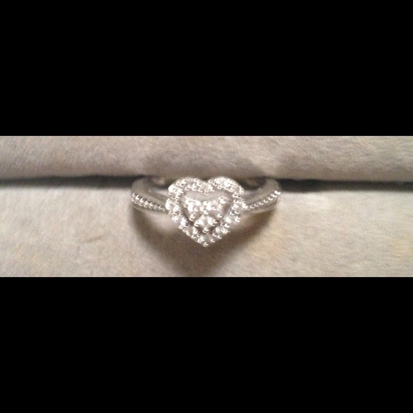 Kay Jewelers Promise Ring 💍ON HOLD