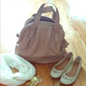 👛SOLD- Nude/blush handbag