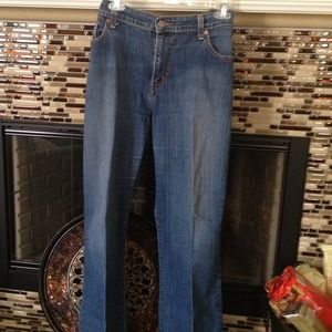 Levi Jeans Bundle (515) & (525)