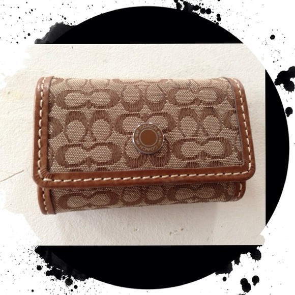 Coach contact lenses case!