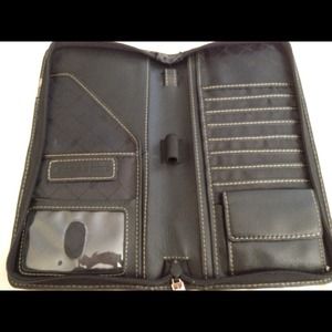 Fossil Travel Wallet