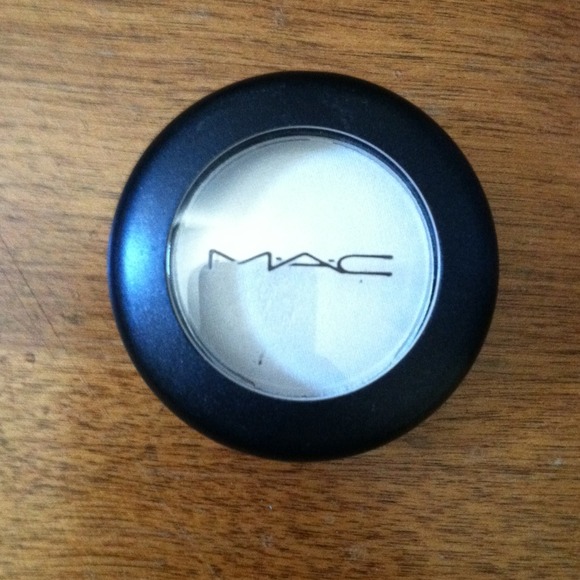 ❌Sold❌Authentic MAC eyeshadow.