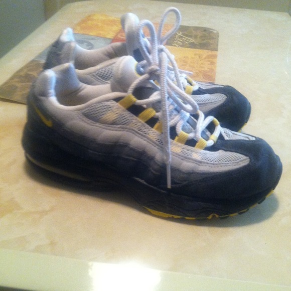 Nike AirMax size 3 Sold❗❗