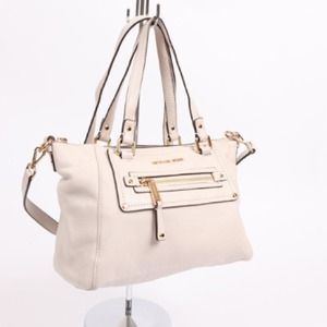 Michael Kors Gilmore Large MK Vanilla Handbag