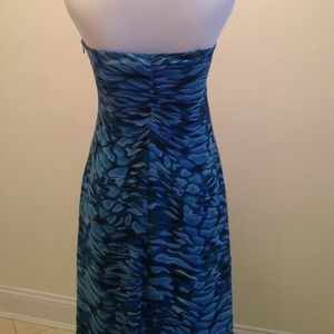 Laundry by Shelli Segal Dresses - Laundry by Shelli Segal strapless dress Laundry by Shelli Segal Dresses - Laundry by Shelli Segal strapless dress