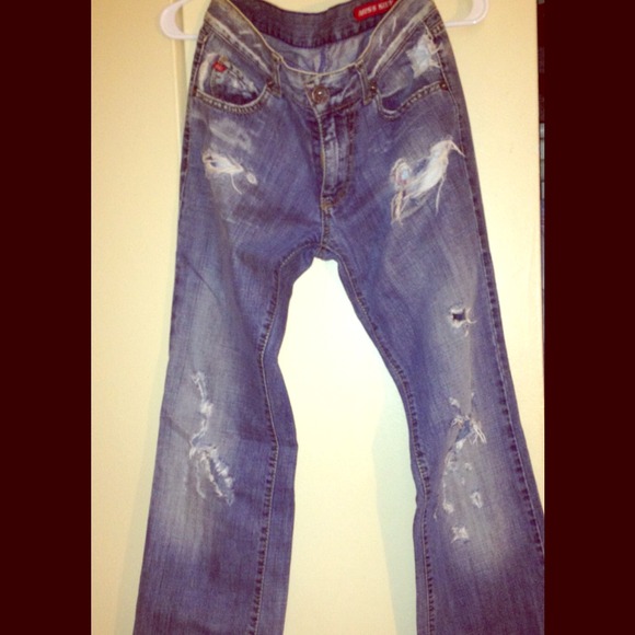 Distressed Jeans