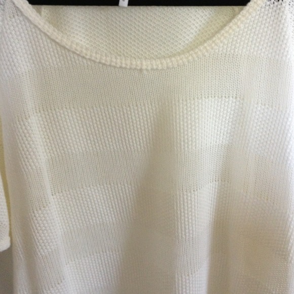 Knit top by Kirra - Picture 3 of 3