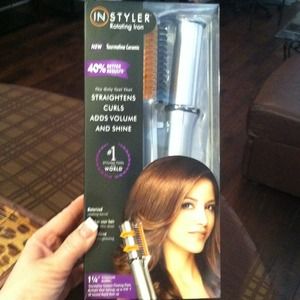 🚫Reserved for a trade🚫Instyler curling iron