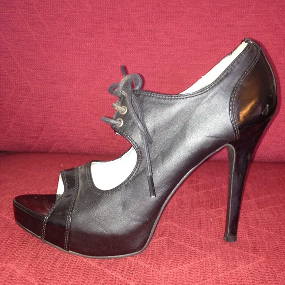 Qupid Black Platform Heels