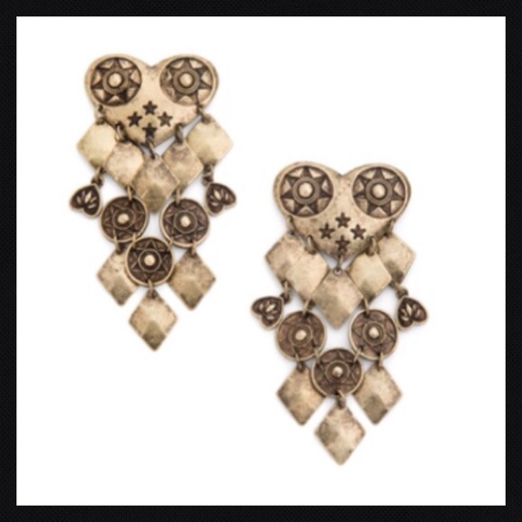 ✂️❌PRICE CUT❌✂️JewelMint Heart Of Gold Earrings