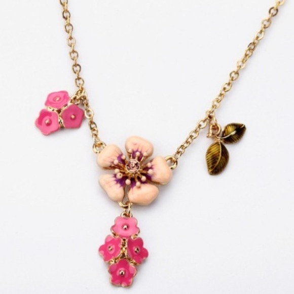 Floral Crystal Rhinestone Necklace