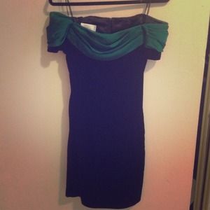 Classic black/green dress