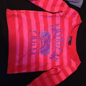 American Eagle crewneck