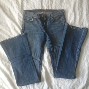 Seven jeans