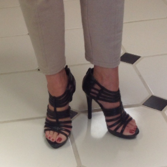 Black Cage Heels - Picture 4 of 4
