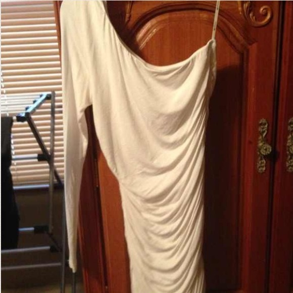 White one sleeve dress - Picture 1 of 1