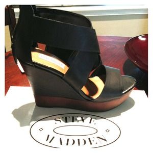 New Steve Madden black wedges.