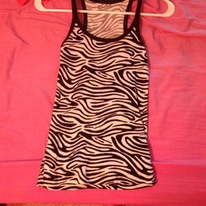 *Bundled* Zebra tank