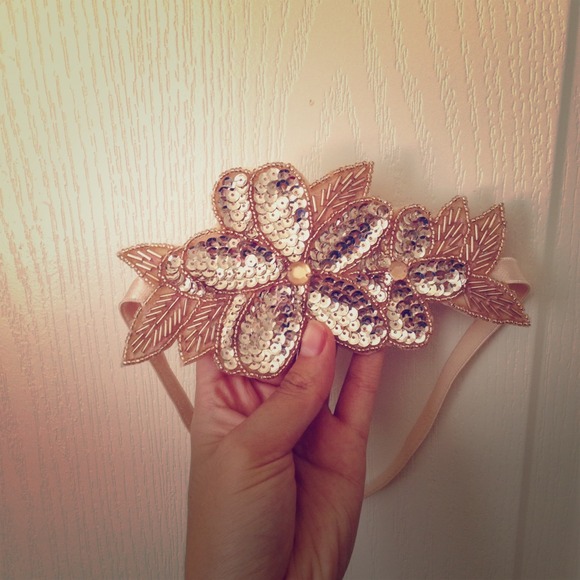 ❤SOLD❤ Pink Flower Headband