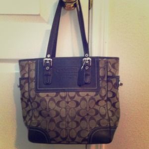 Coach purse