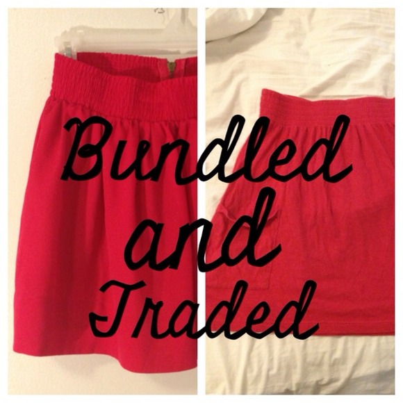 ❤BUNDLE❤Forever 21 and Mossimo Skirt