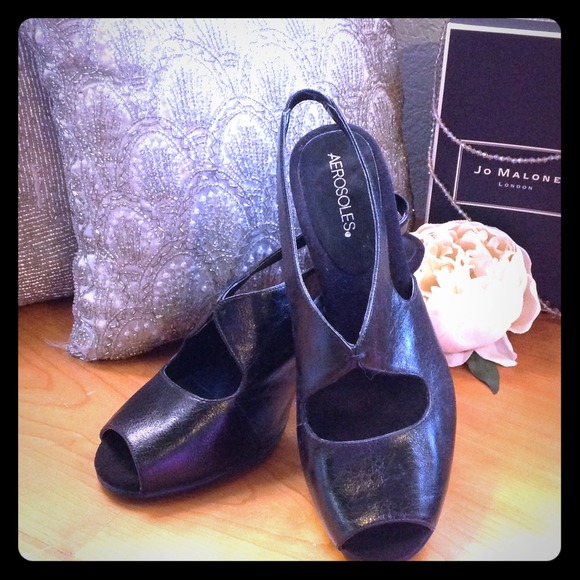 SOLD/BUNDLED  Black Leather Heels