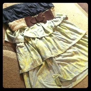 Bundle for afurtah!!! Floral dress & cropped yogas