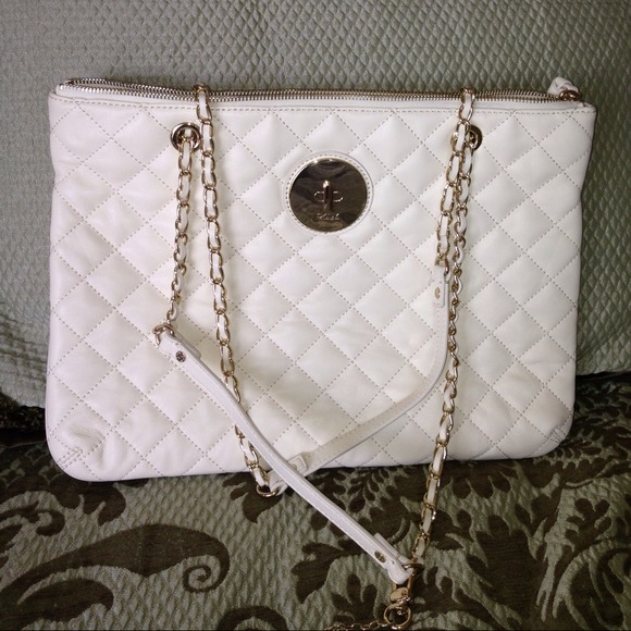 DKNY quilted off white handbag