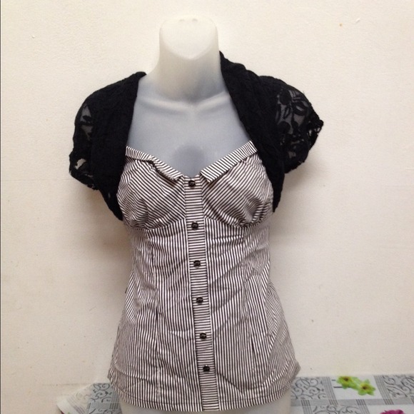 🔴Reduced Beautiful shirt size large