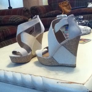 Wedge Heals