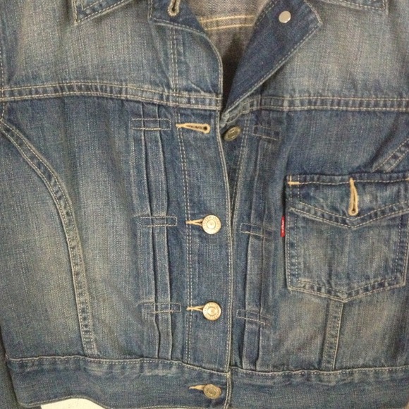 Levi's jean jacket - Picture 4 of 5