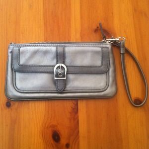 SOLD!!! Isabella Fiore wristlet