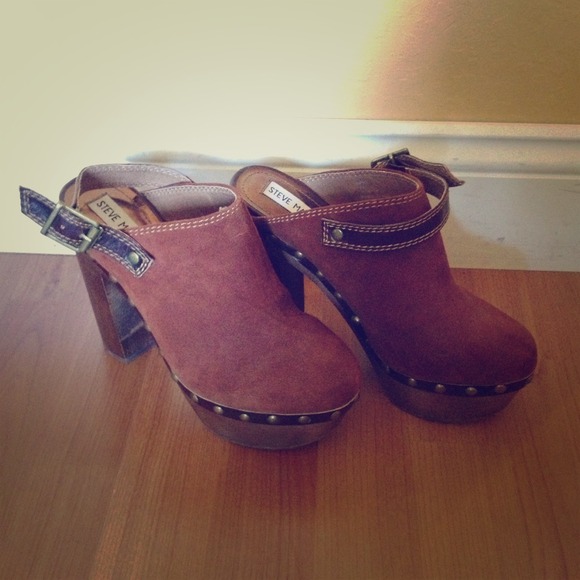 Steve Madden clog heels!