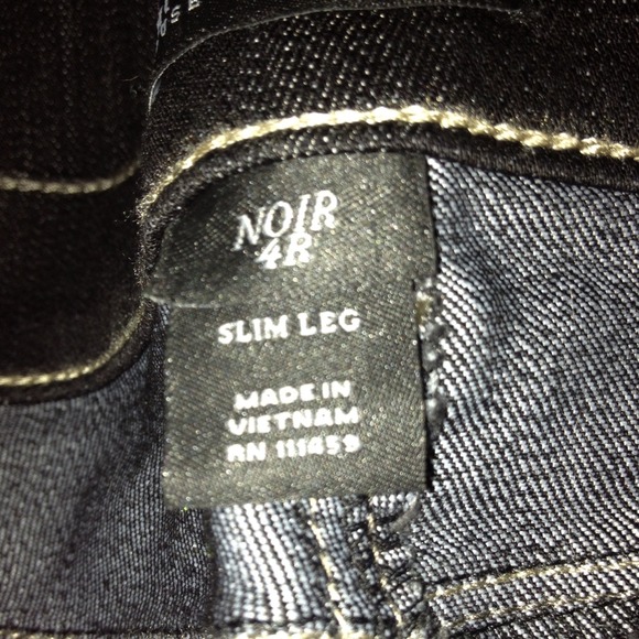 🎉HOST PICK🎉 WHBM black skinny jeans - Picture 3 of 4