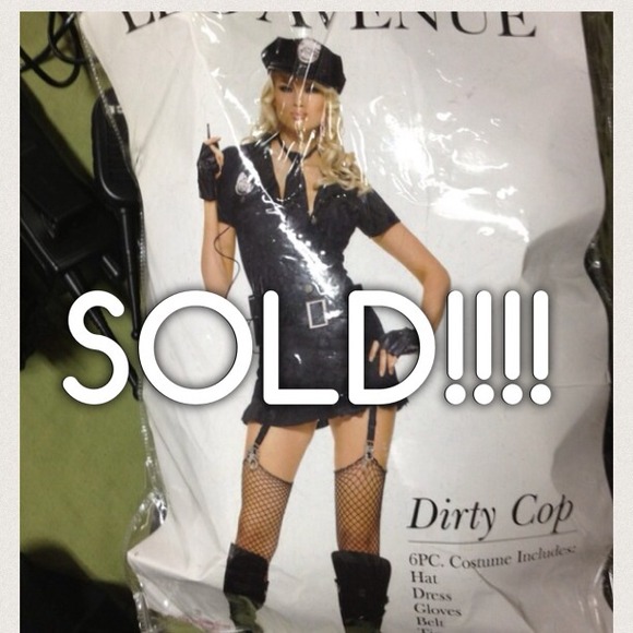 🚫SOLD!!!🚫Dirty cop costume used XL
