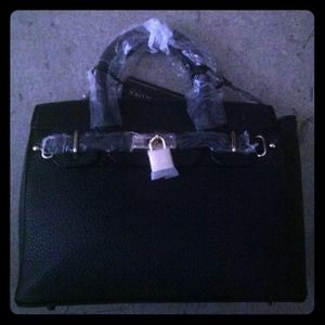 JustFab Black Petite Icon bag